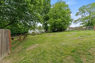 1046 Fallbrook Dr, Elsmere, KY 41018 - Photo 39