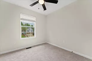 1046 Fallbrook Dr, Elsmere, KY 41018 - Photo 21