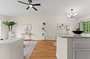1046 Fallbrook Dr, Elsmere, KY 41018 - Photo 5