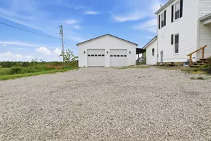 132 W Maple Leaf Rd, Maysville, KY 41056 - Photo 39