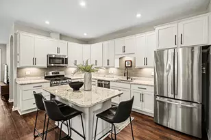 2280 Amici Dr, Covington, KY 41017 - Photo 9