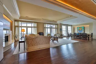 100 W Rivercenter Blvd, Covington, KY 41011 - Photo 9