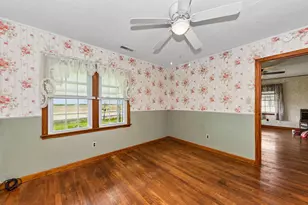 221 Duke of York St, Maysville, KY 41056 - Photo 9
