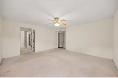 303 Spyglass Court #304, Wilder, KY 41076 - Photo 13