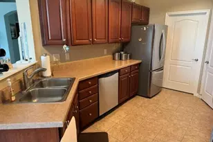 442 Breezewood Ct, Ludlow, KY 41016 - Photo 9
