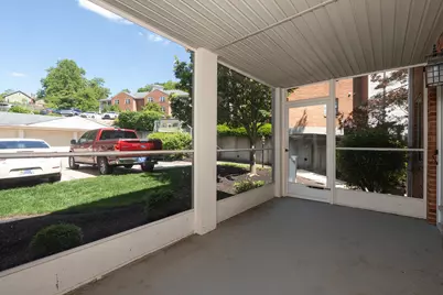 206 Spindle Top Lane #206, Fort Thomas, KY 41075 - Photo 5