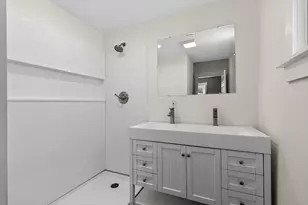 215 Kenner St, Ludlow, KY 41016 - Photo 13
