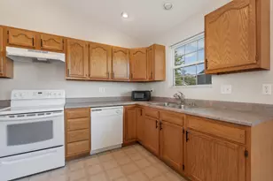 254 Redwood Dr, Dry Ridge, KY 41035 - Photo 5