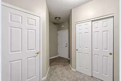 527 Ivy Ridge Drive #Building 10, Newport, KY 41076 - Photo 5