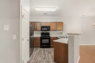 527 Ivy Ridge Dr, Newport, KY 41076 - Photo 11