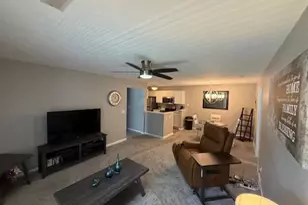 600 Friars Ln, Florence, KY 41042 - Photo 3