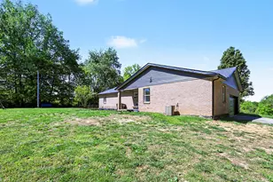 131 Hidden Hollow Dr, Falmouth, KY 41040 - Photo 9