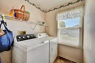 1926 Cardinal Way, Hebron, KY 41048 - Photo 17