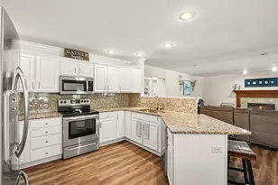 1612 Creekview Dr, Florence, KY 41042 - Photo 7