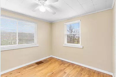 9031 Persimmon Grove Pike, Alexandria, KY 41001 - Photo 15