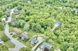315 Peggy Ann Ln, Alexandria, KY 41001 - Photo 1