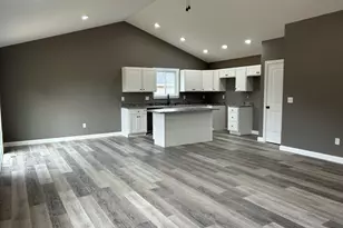 108 Mourning Dove Dr, Warsaw, KY 41095 - Photo 5