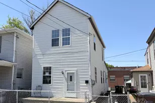 507 7th Ave, Dayton, KY 41074 - Photo 1