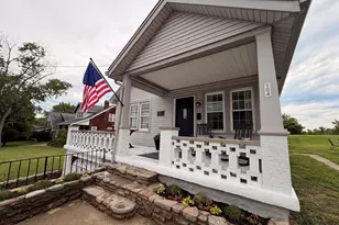104 Washington St, Alexandria, KY 41001 - Photo 1