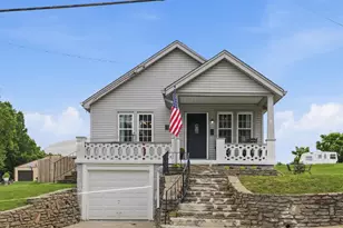 104 Washington St, Alexandria, KY 41001 - Photo 1