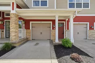 567 Riverpointe Dr, Dayton, KY 41074 - Photo 1