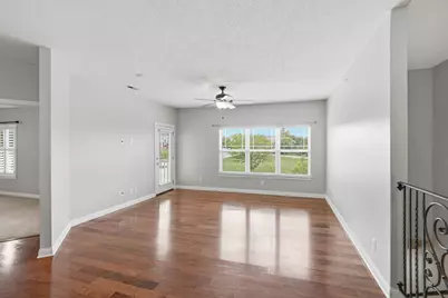 567 Riverpointe Drive #11, Dayton, KY 41074 - Photo 5
