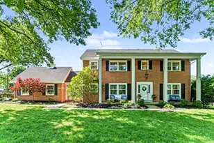 1941 Provincial Ln, Fort Mitchell, KY 41011 - Photo 1