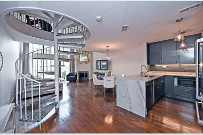 210 E 2nd Street #B, Covington, KY 41011 - Photo 9