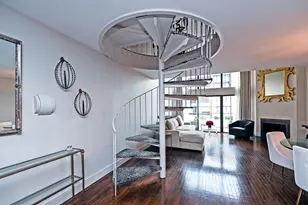 210 E 2nd St, Covington, KY 41011 - Photo 25