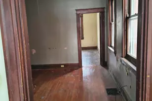 118 E 24th Street E, Covington, KY 41014 - Photo 3