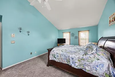 2366 N Fort Thomas Avenue, Fort Thomas, KY 41075 - Photo 17