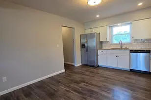 23 Edwards Ave, Florence, KY 41042 - Photo 5