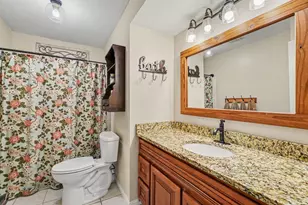 5342 Country Club Ln, Burlington, KY 41005 - Photo 17
