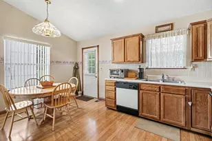 1506 Waterfall Way, Elsmere, KY 41018 - Photo 9