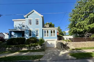 102 8th Ave, Dayton, KY 41074 - Photo 1
