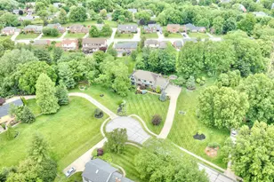 906 Squire Hill Ct, Crescent Springs, KY 41017 - Photo 43