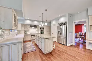 906 Squire Hill Ct, Crescent Springs, KY 41017 - Photo 11