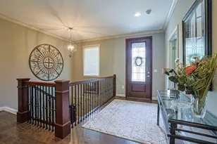 999 Squire Valley Dr, Villa Hills, KY 41017 - Photo 3