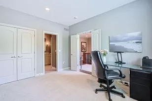 999 Squire Valley Dr, Villa Hills, KY 41017 - Photo 15