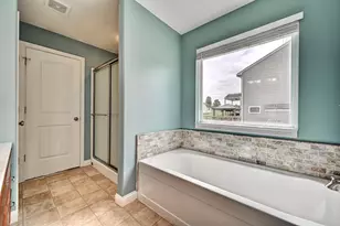390 Molise Cir, Walton, KY 41094 - Photo 29