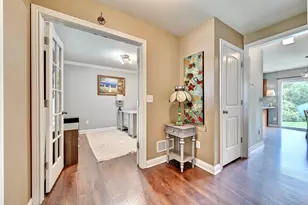 390 Molise Cir, Walton, KY 41094 - Photo 5