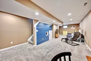 390 Molise Cir, Walton, KY 41094 - Photo 23