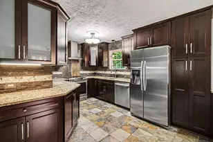135 Ridgelea Dr, Williamstown, KY 41097 - Photo 7