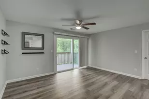 33 Rio Grande Cir, Florence, KY 41042 - Photo 3