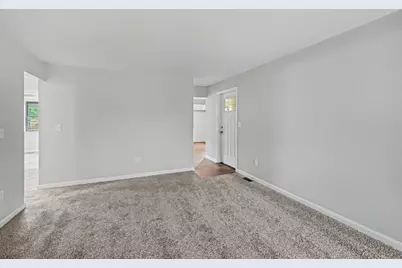 2662 Coral Drive, Hebron, KY 41048 - Photo 3