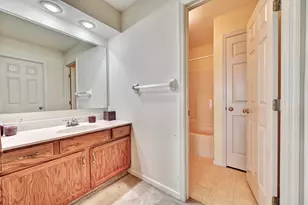 668 Oakridge Dr, Union, KY 41091 - Photo 9