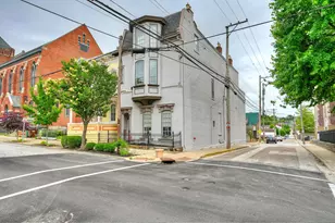18 W 8th St, Newport, KY 41071 - Photo 1