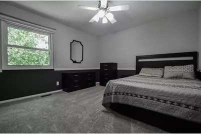 2068 Lakelyn Court, Crescent Springs, KY 41017 - Photo 23