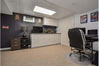 2068 Lakelyn Court, Crescent Springs, KY 41017 - Photo 31