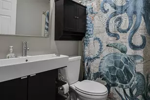 2068 Lakelyn Ct, Crescent Springs, KY 41017 - Photo 25